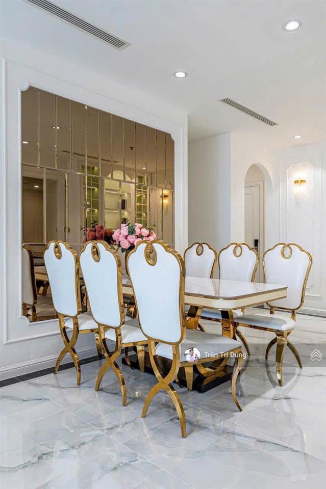Bán nhanh 3pn 131m2 view sông tuyệt đẹp, sang trọng, tiện nghi, giá rẻ bất ngờ, gọi ngay kẻo lỡ alo
