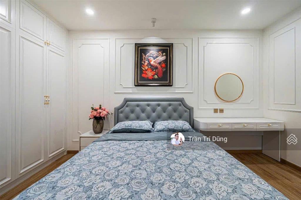 Bán nhanh 3pn 131m2 view sông tuyệt đẹp, sang trọng, tiện nghi, giá rẻ bất ngờ, gọi ngay kẻo lỡ alo
