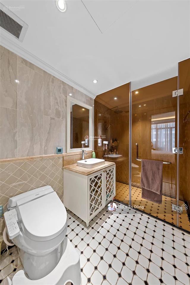 Bán căn hộ 3 phòng ngủ vinhomes central park tòa landmark 1, căn góc view sông mới 100%