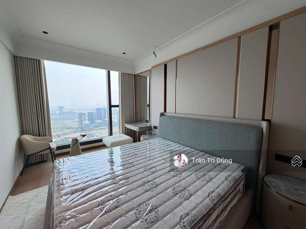 Cho thuê căn hộ 3pn vinhomes golden river ba son 126m2 nội thất sang trọng view thoáng giá tốt