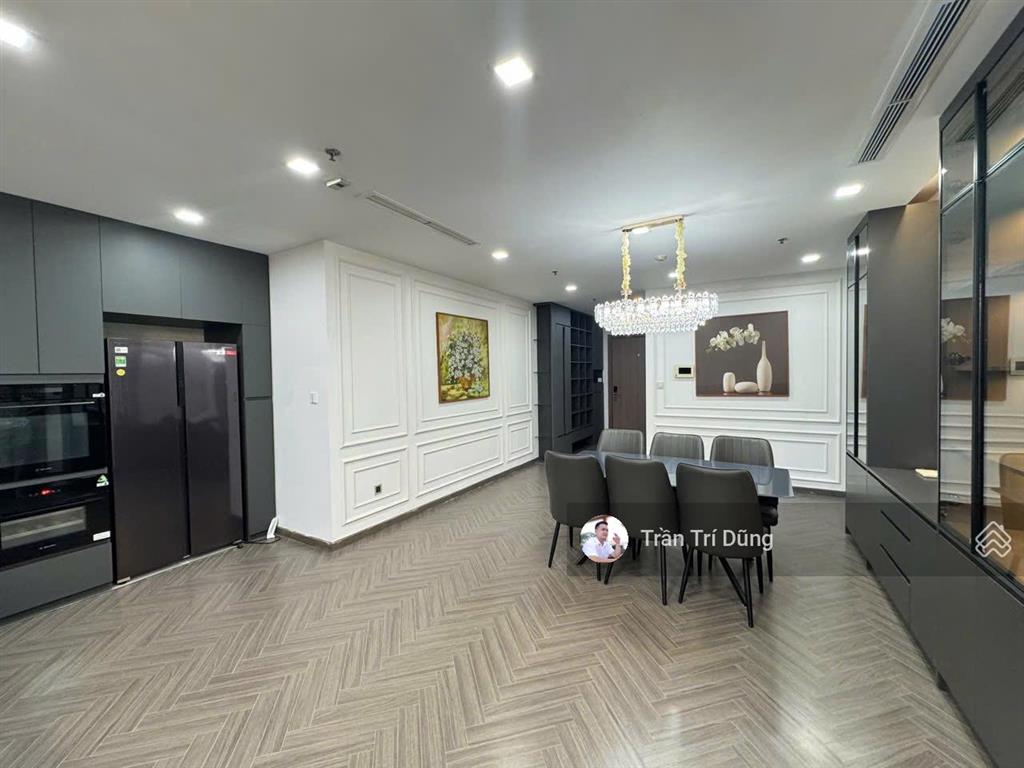 Bán nhanh 3pn 126m2 view sông tuyệt đẹp, sang trọng, tiện nghi, giá rẻ bất ngờ, gọi ngay kẻo lỡ alo