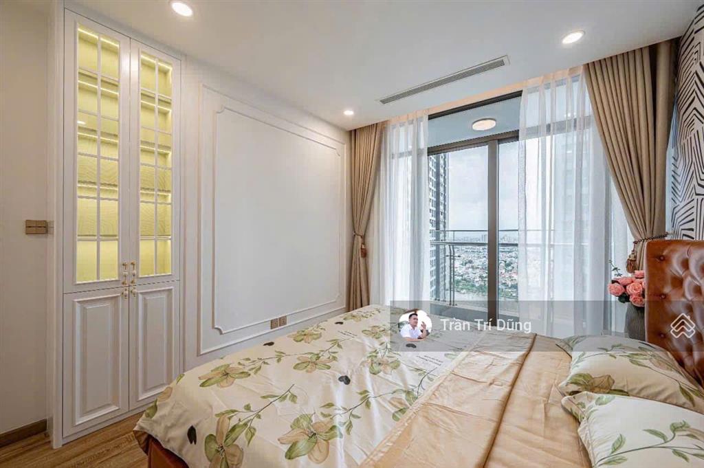 Bán nhanh 3pn 126m2 view sông tuyệt đẹp, sang trọng, tiện nghi, giá rẻ bất ngờ,gọi ngay kẻo lỡ alo