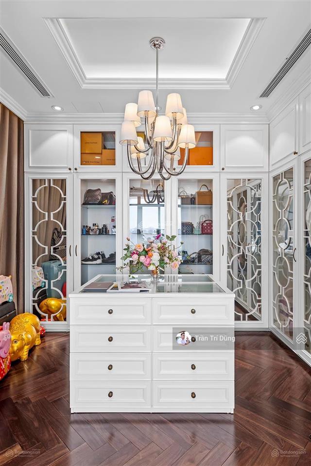 Cho thuê căn hộ 3pn, 82m2 tại vinhomes grand park, giá 7,5 triệu.  0931 288 *** giá rẻ
