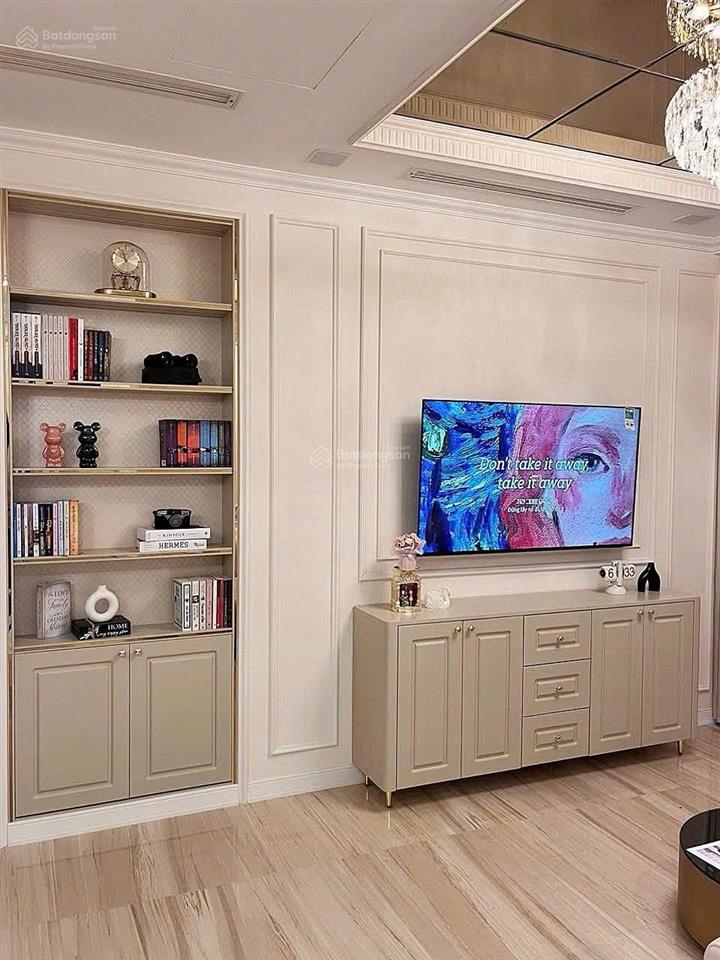 Bán cc tại vinhomes grand park, 3,05 tỷ, 69m2, 2pn, 2wc, nội thất đầy đủ  0931 288 ***