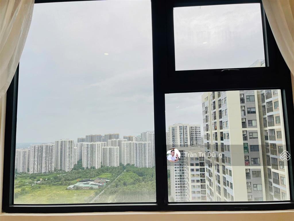Chuyên cho thuê vinhomes grand park 2pn  5,3tr/th
