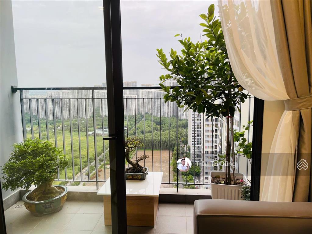 Chuyên cho thuê vinhomes grand park 2pn  5,3tr/th