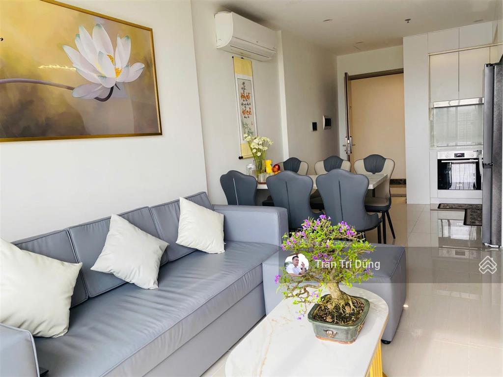 Chuyên cho thuê vinhomes grand park 2pn  5,3tr/th