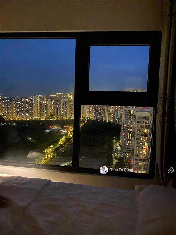 Chuyên cho thuê vinhomes grand park 2pn  5,3tr/th
