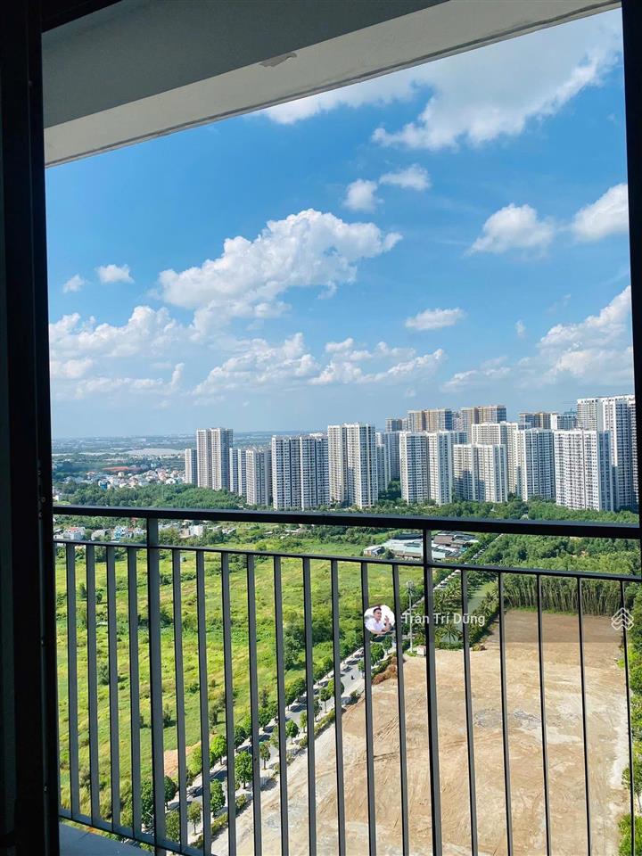 Chuyên cho thuê vinhomes grand park 2pn  5,3tr/th