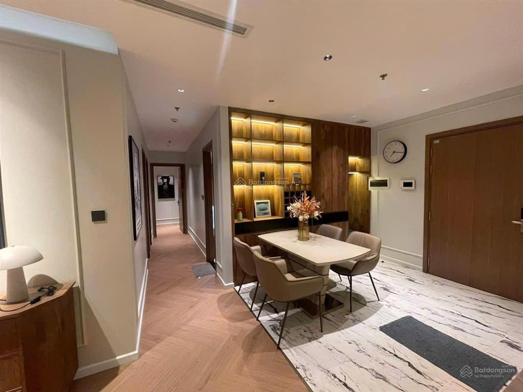 Bán căn hộ chung cư 69m2 tại vinhomes grand park, 3,1 tỷ, 2pn, 2wc, chính chủ đi nước ngoài bán gâp
