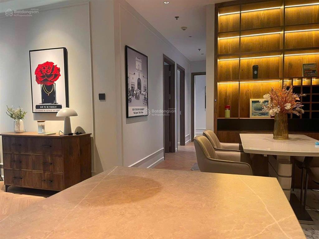 Bán căn hộ chung cư 69m2 tại vinhomes grand park, 3,1 tỷ, 2pn, 2wc, chính chủ đi nước ngoài bán gâp