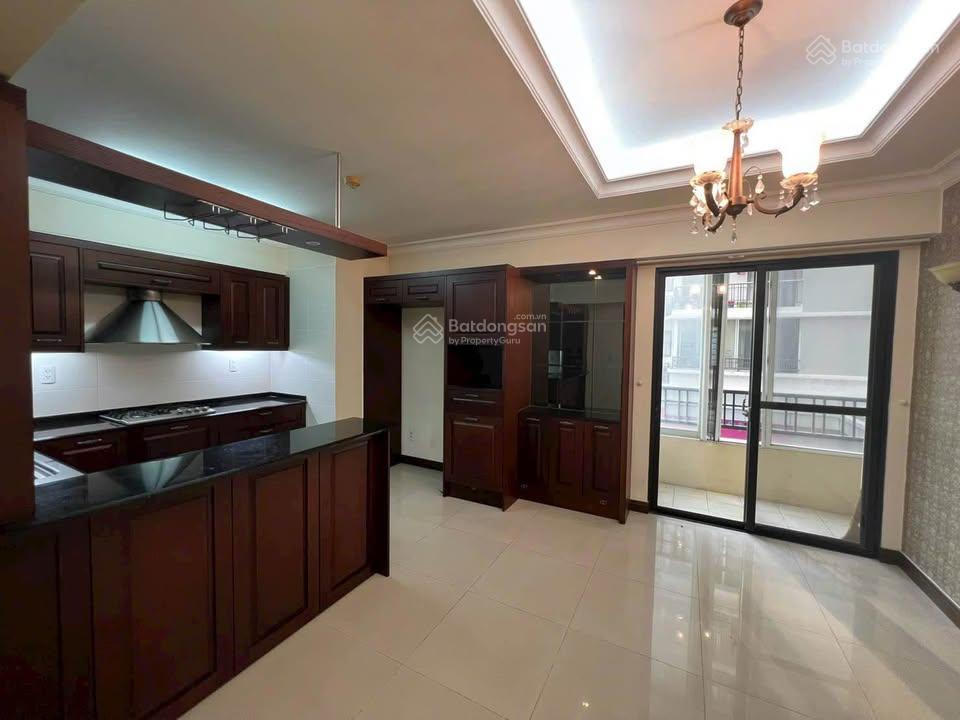 Bán ch cantavil an phú, 120m2, 3pn, 2 ban công, tầng trung, nhà đẹp, sổ hồng, cạnh tttm. giá 9,1 tỷ
