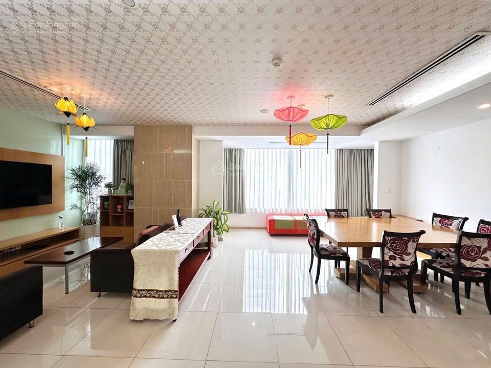 Bán ch cantavil an phú, 120m2, 3pn, 2 ban công, tầng trung, nhà đẹp, sổ hồng, cạnh tttm. giá 9,1 tỷ