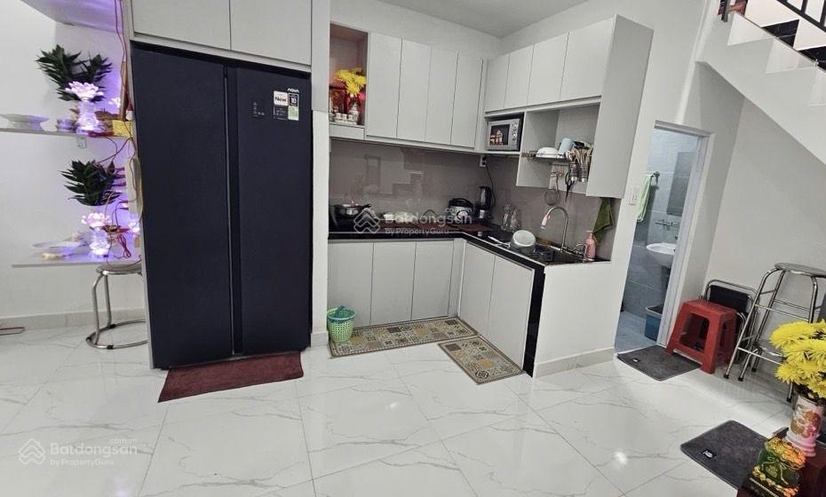 Bán nhà nguyễn sơn tân phú hẻm ô tô quay đầu 2 tầng full nội thất 3.58 tỷ