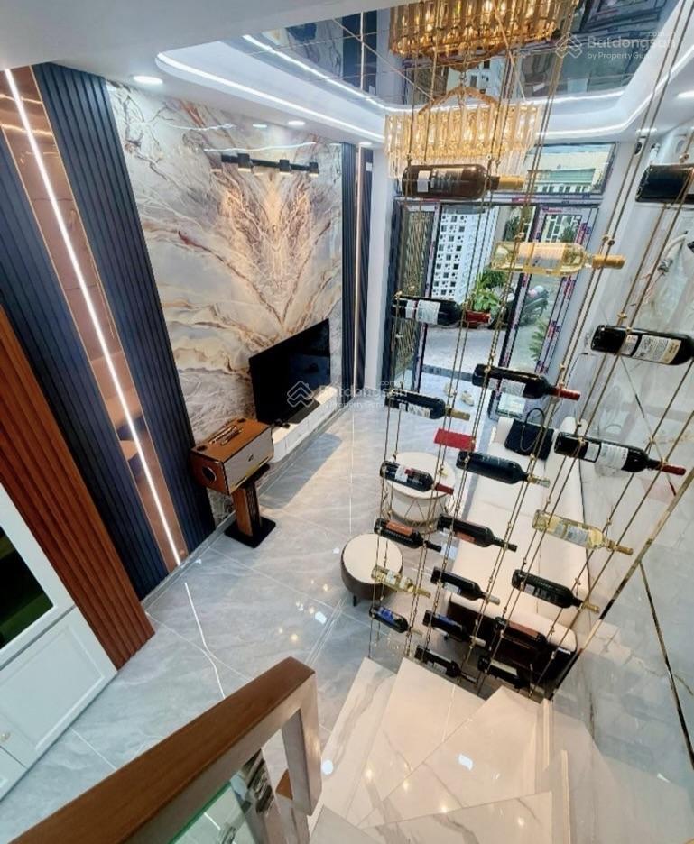 Siêu phẩm tân phú nhà mới 3 tầng sát mặt tiền tô hiệu chỉ hơn 5 tỷ