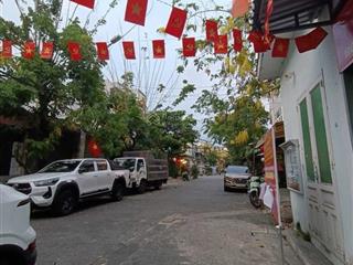 Nhà mới 2 tầng full nội thất ngay tiểu học bình long chỉ hơn 3 tỷ.10mra hẻm xe tải