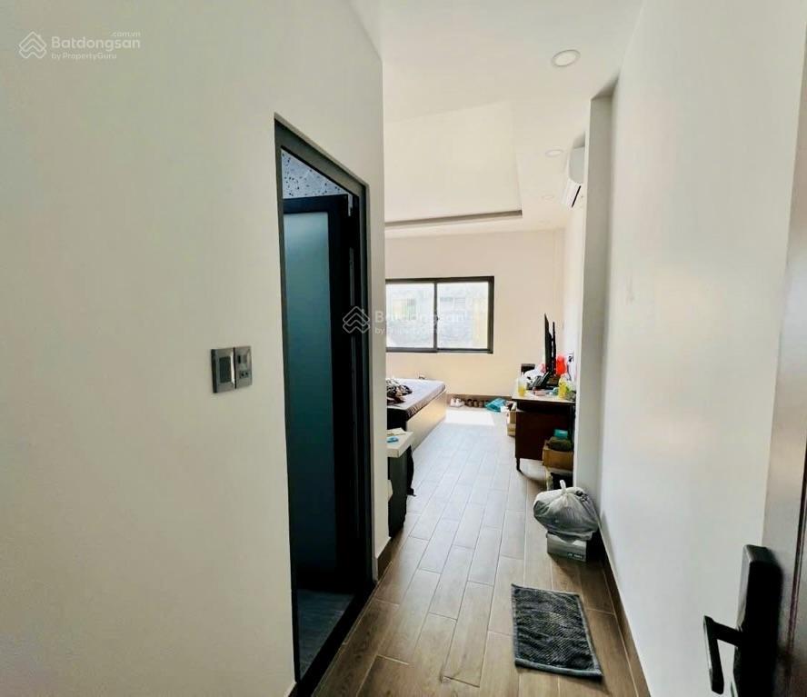 Nhà mới 3 tầng tô hiệu hẻm kinh doanh 2 xe tải tránh 70m² chỉ 8,x tỷ tân phú