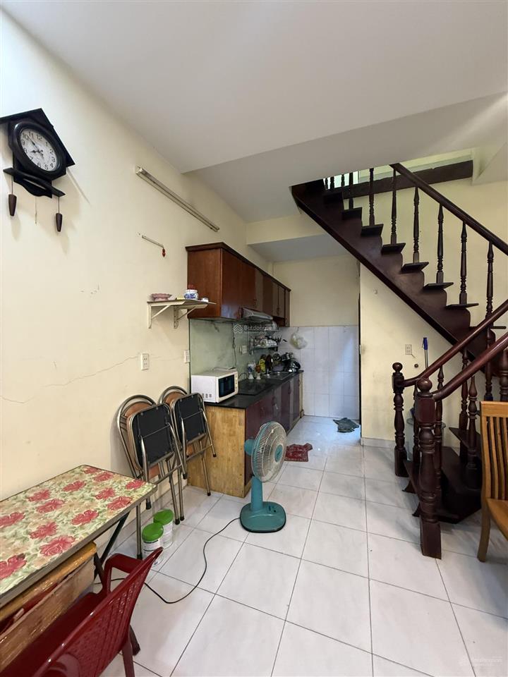 Nhà đẹp lý thường kiệt p8 q tân bình 2 tầng 4mx8m hẻm an ninh tuyệt đối chỉ 3.x tỷ