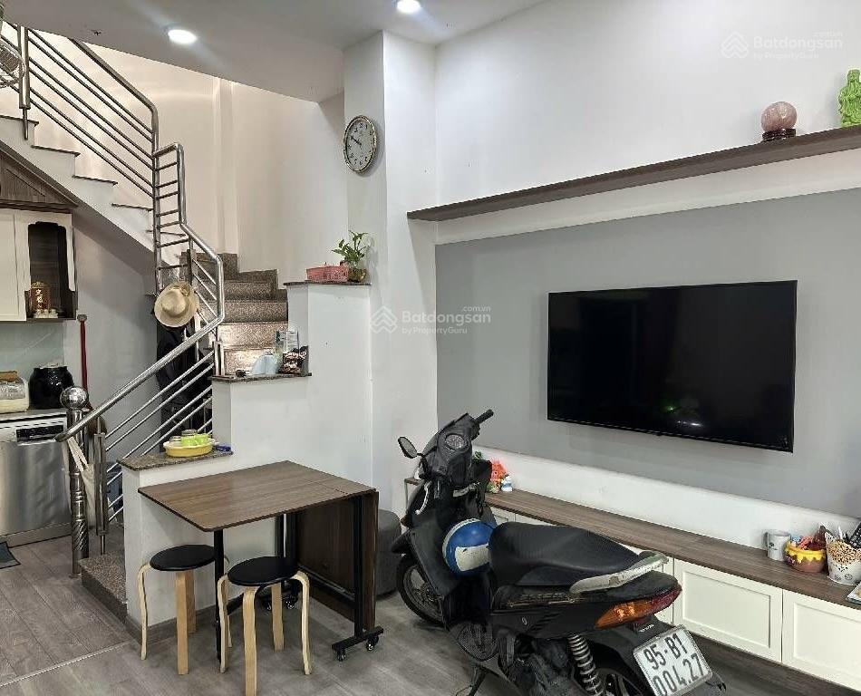 Bán nhà riêng tại vườn lài, dt 30m2, 3pn, 4wc, pháp lý đầy đủ, giá cực chất 4,99 tỷ