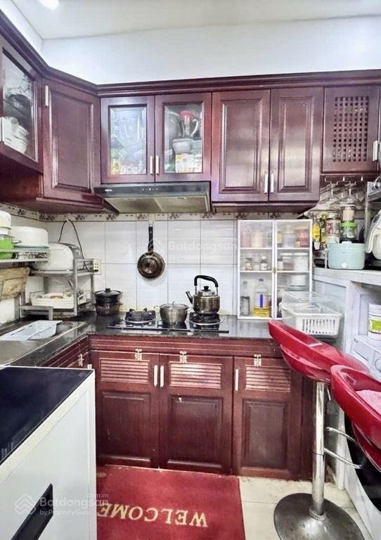 Nhà đẹp 3 tầng 3 pn  giá sốc chỉ hơn 3 tỷ xíu ngay bình long giáp tân phú