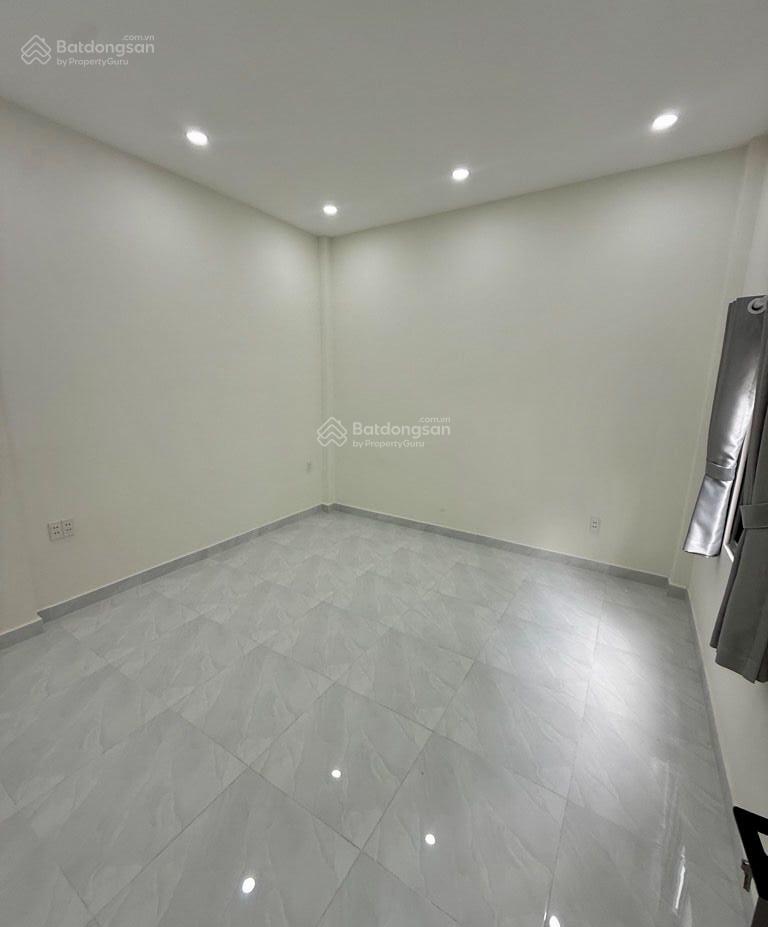 Nhà mới cứng 3pn 56m2 hẻm xe hơi 6m sát aeon tân phú chỉ 5.x tỷ