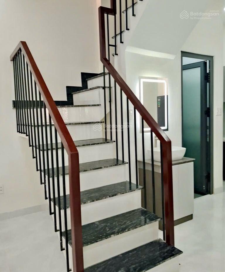 Nhà mới cứng 3pn 56m2 hẻm xe hơi 6m sát aeon tân phú chỉ 5.x tỷ