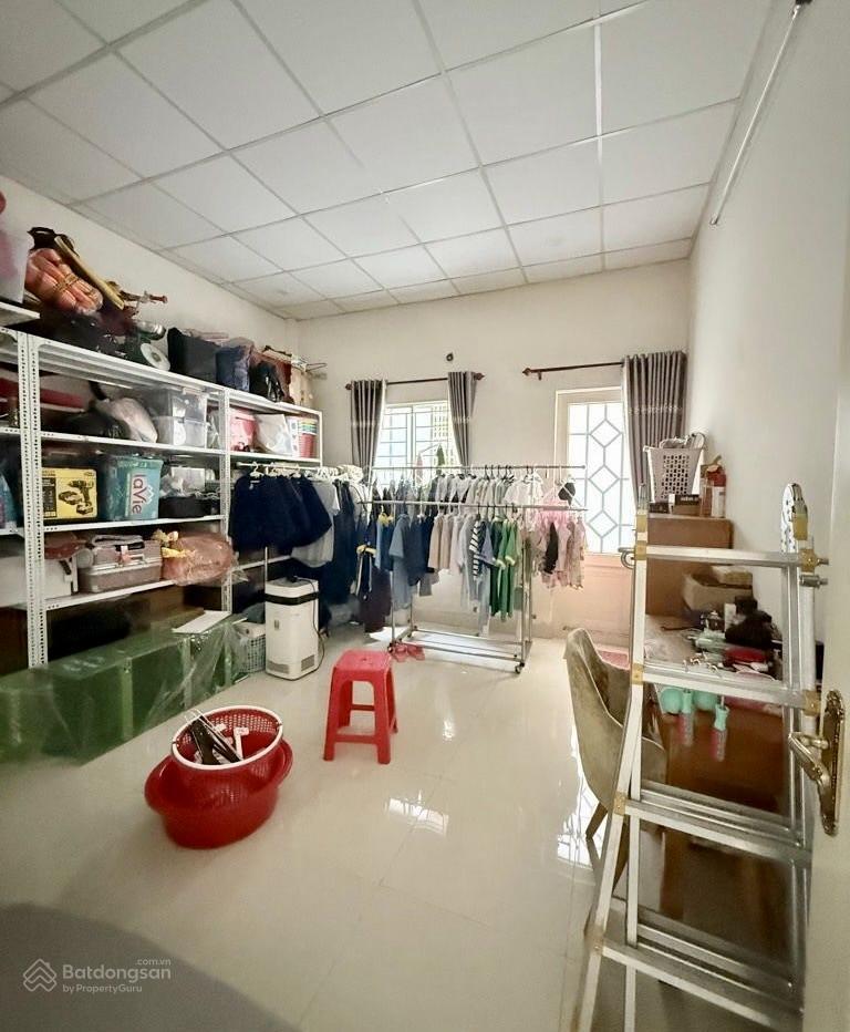 Mặt tiền khu cư xá bình thới hiếm nhà bán  đường 15m vỉa hè rộng  3 tầng btct  nhà đẹp hiện đại