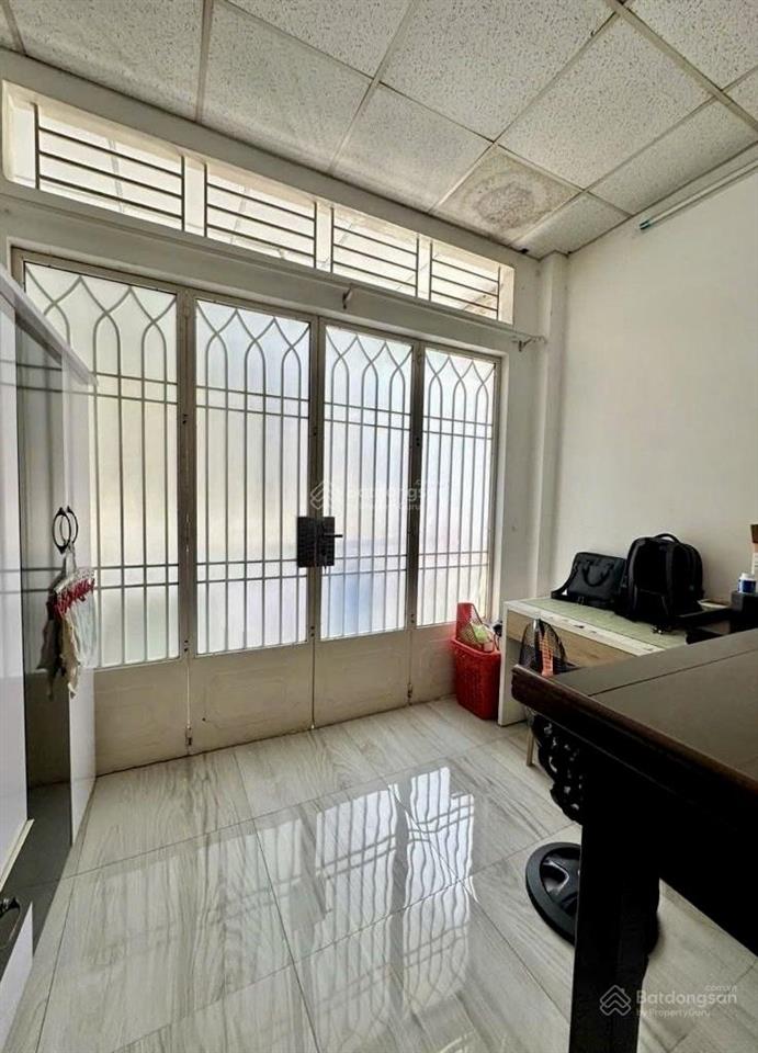 Khu vip thiên phước nhà 3 tầng đúc 4pn . hẻm oto thông suốt chỉ 5.x tỷ