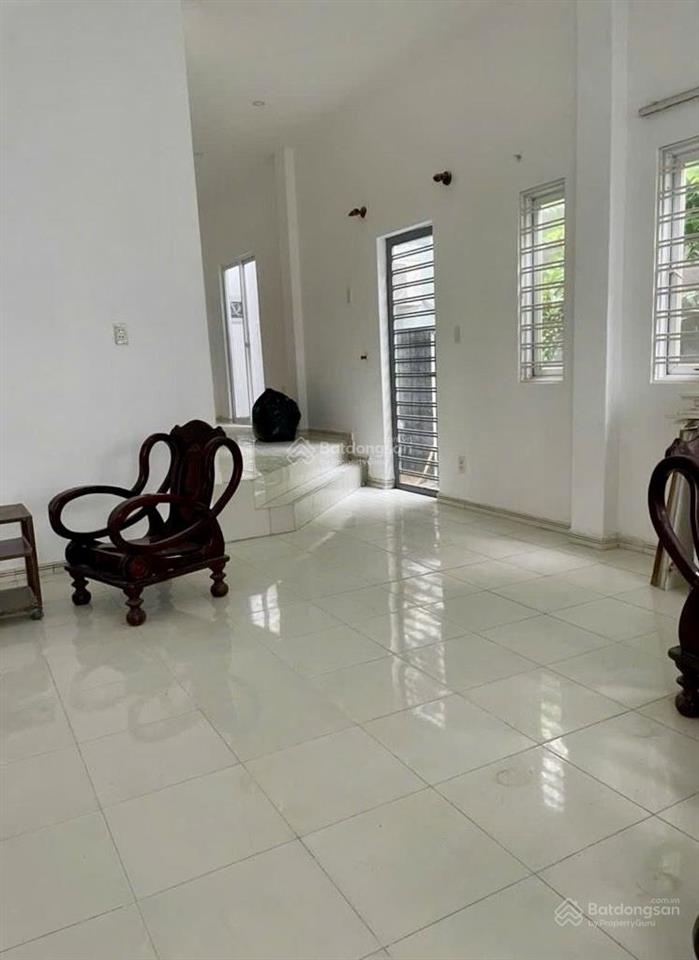 Ngang hiếm 5m x 18m khu vip đất thánh  3 tầng chỉ 10 tỷ