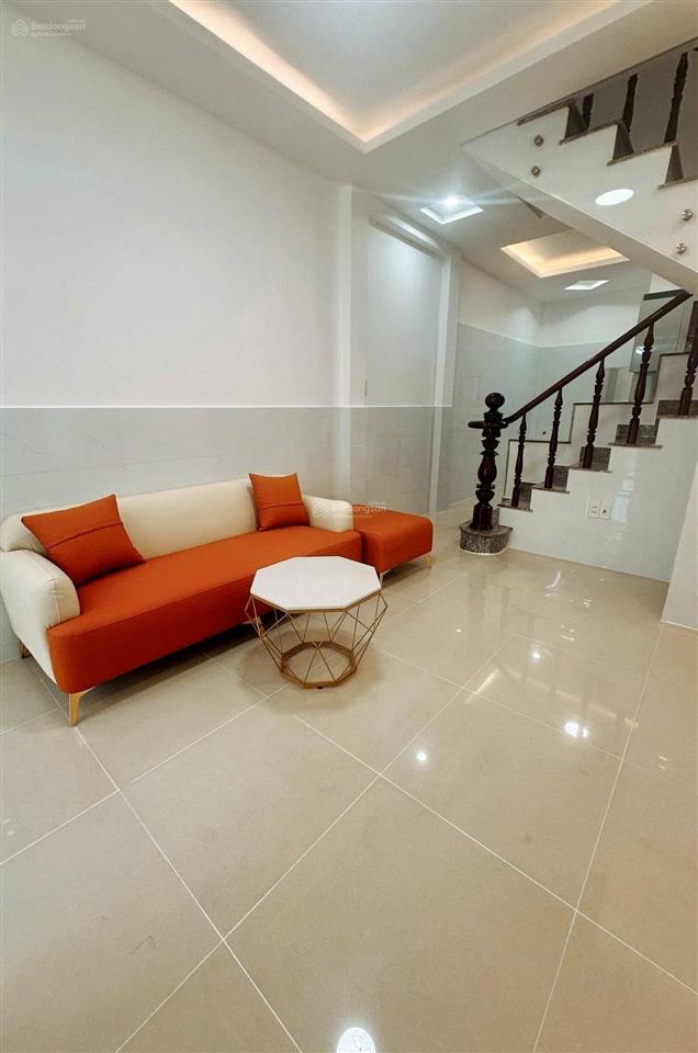 Tân bình trương công định xe hơi đỗ cửa  40m2  chỉ nhỉnh 3 tỷ