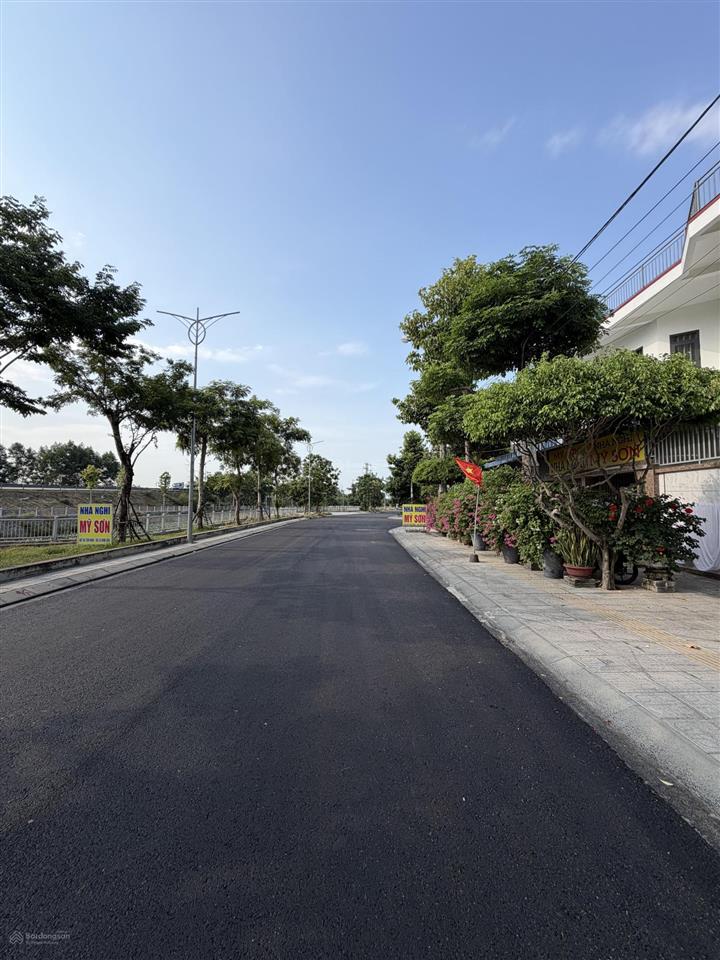 Bán nhà nghỉ 16 phòng  vị trí đắc địa, xây mới cuối 2024, đang có doanh thu 7080 triệu/tháng