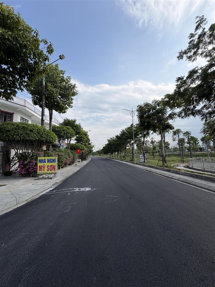 Bán nhà nghỉ 16 phòng  vị trí đắc địa, xây mới cuối 2024, đang có doanh thu 7080 triệu/tháng