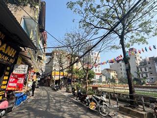 Trần bình nhà đẹp dân xây sẵn ở, ngõ nông,lối đi riêng 30m ra trục chính kinh doanh hơn 9 tỷ