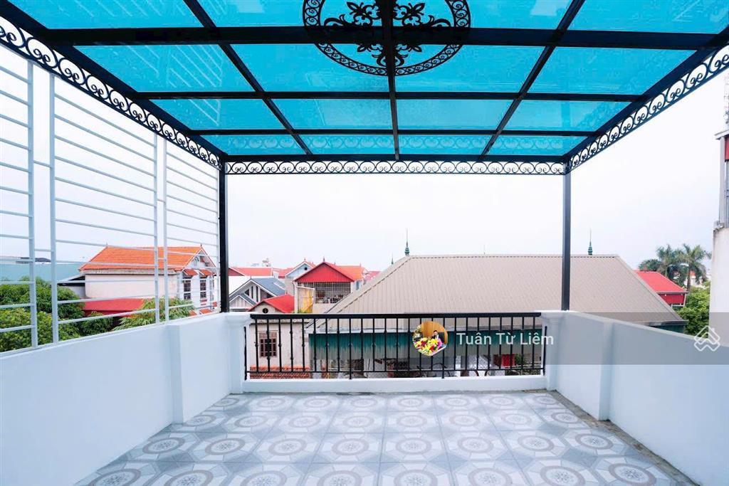 Cực kì rộng rãi nhà dân xây 5 tầng phú diễn 54m2  30m ra đường ô tô tải tránh nhau, 2 thoáng