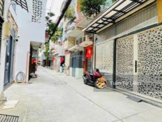 Anh linh chuyển công tác bán gấp nhà ngõ thông gần mặt phố 35m5 tầng chỉ hơn 7 tỷ , pháp lý sạch