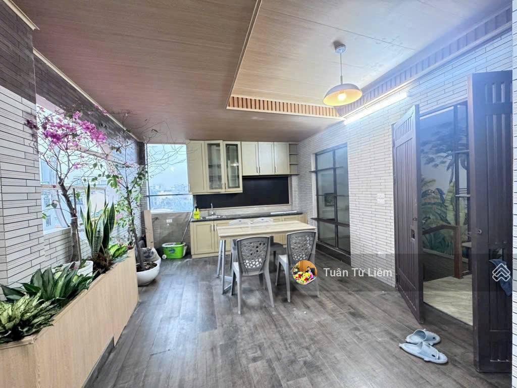 Tt mỹ đình, dân xây lô góc 3 mặt thoáng, ô tô vào nhà ,15m ra trục chính ô tô kinh doanh, nở hậu