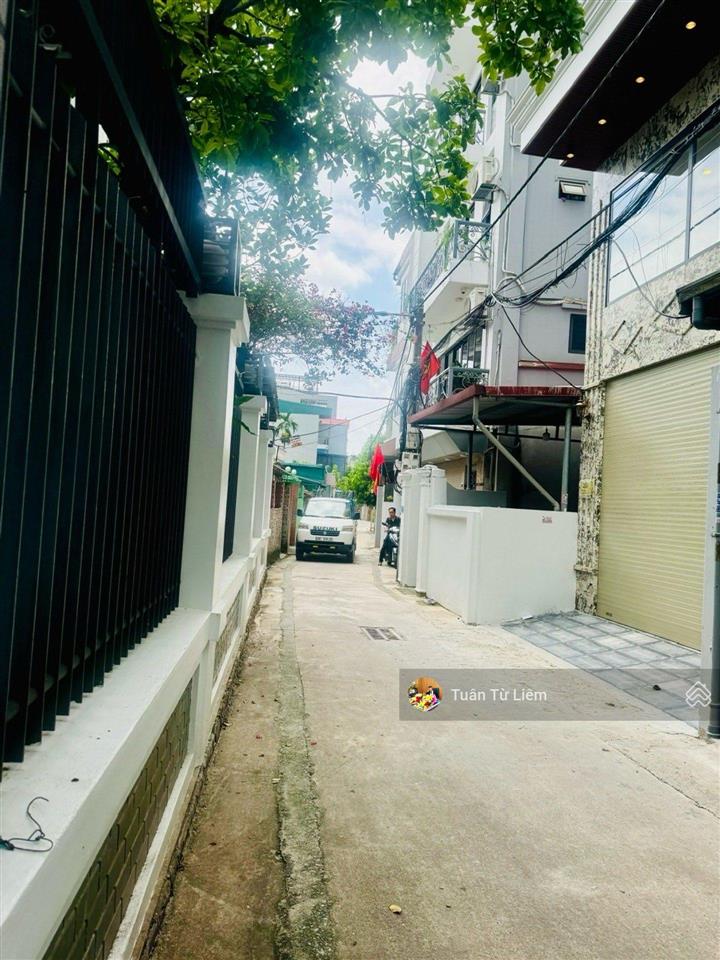 Chị oanh chủ nhà nhờ bán gấp căn dân xây kiên cố 45m sát mặt phố gần siêu thị, sẵn sổ hơn 8 tỷ