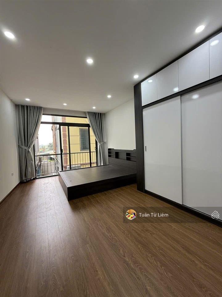 A cường chủ nhà cần thanh khoản nhanh nhà 5 tầng  37m ,đúng 10m ra đường ô tô , ngõ thông