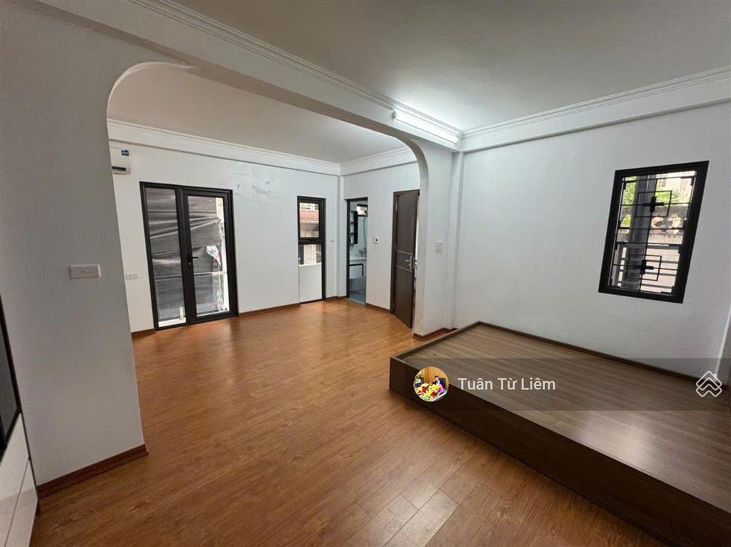 Phân lô mai dịch ô tô đỗ cửa, 5 tầng lô góc xây mới vừa hoàn thiện, hơn 10 tỷ chủ muốn bán nhanh