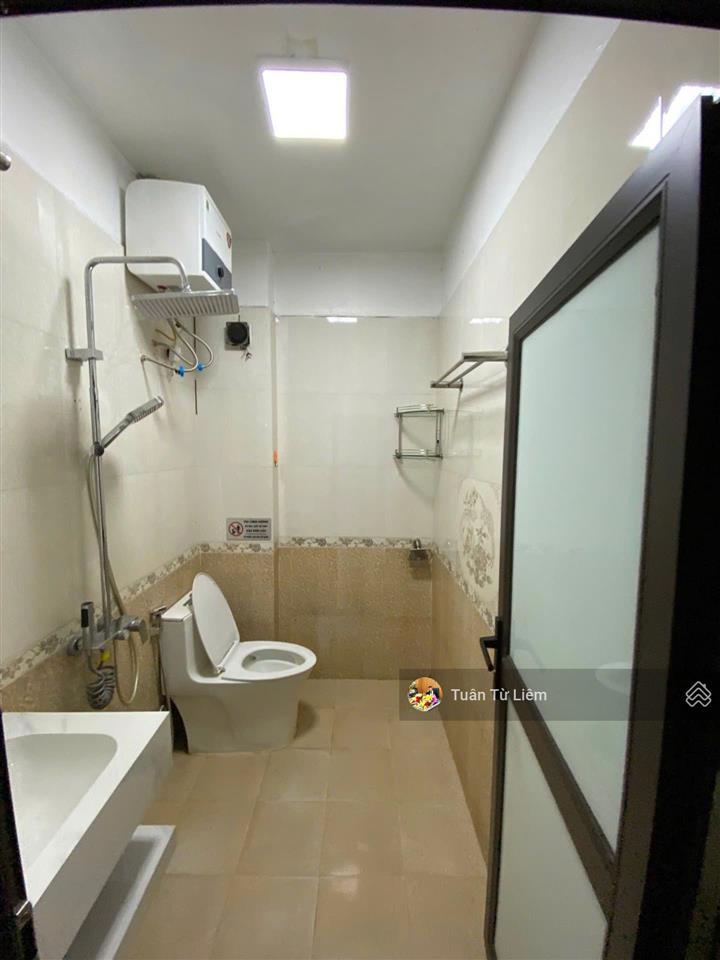 Chủ nhà kỹ sư tự xây cần bán căn 65m sát mặt phố, đi bộ 3 phút ra ga metro, ngõ rộng 2 thoáng