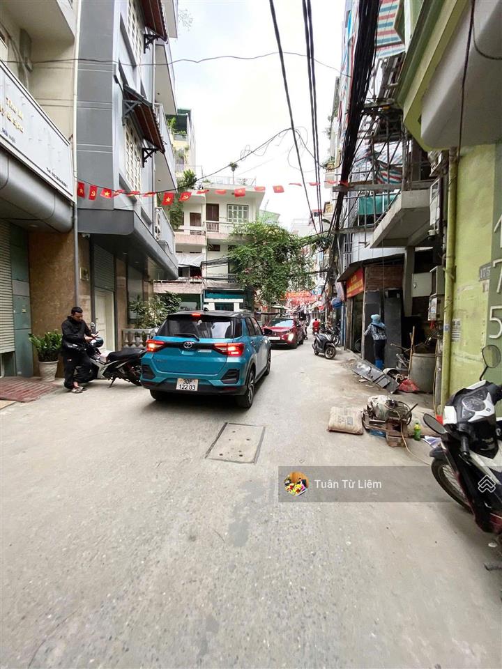 Chủ nhà kỹ sư tự xây cần bán căn 65m sát mặt phố, đi bộ 3 phút ra ga metro, ngõ rộng 2 thoáng