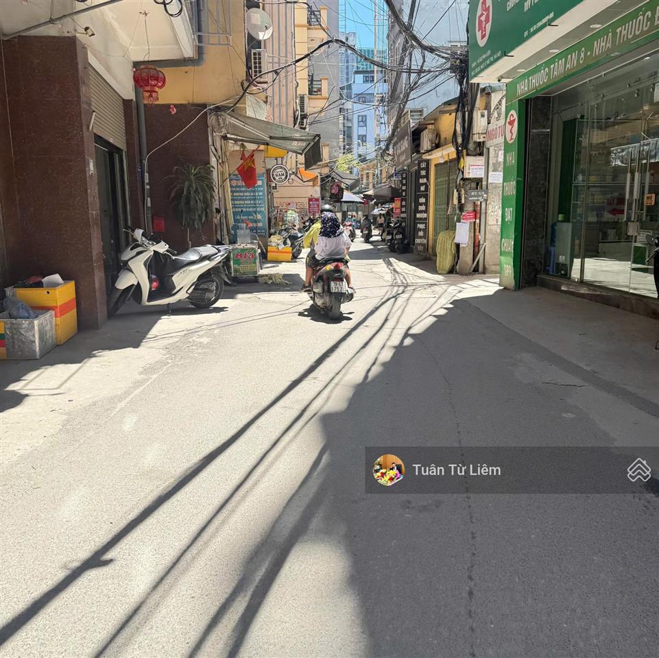 Tt mỹ đình 15m ra o tô, ngõ thông kinh doanh, chị liên chủ nhà để lại nội thất, sổ nở hậu rất lộc