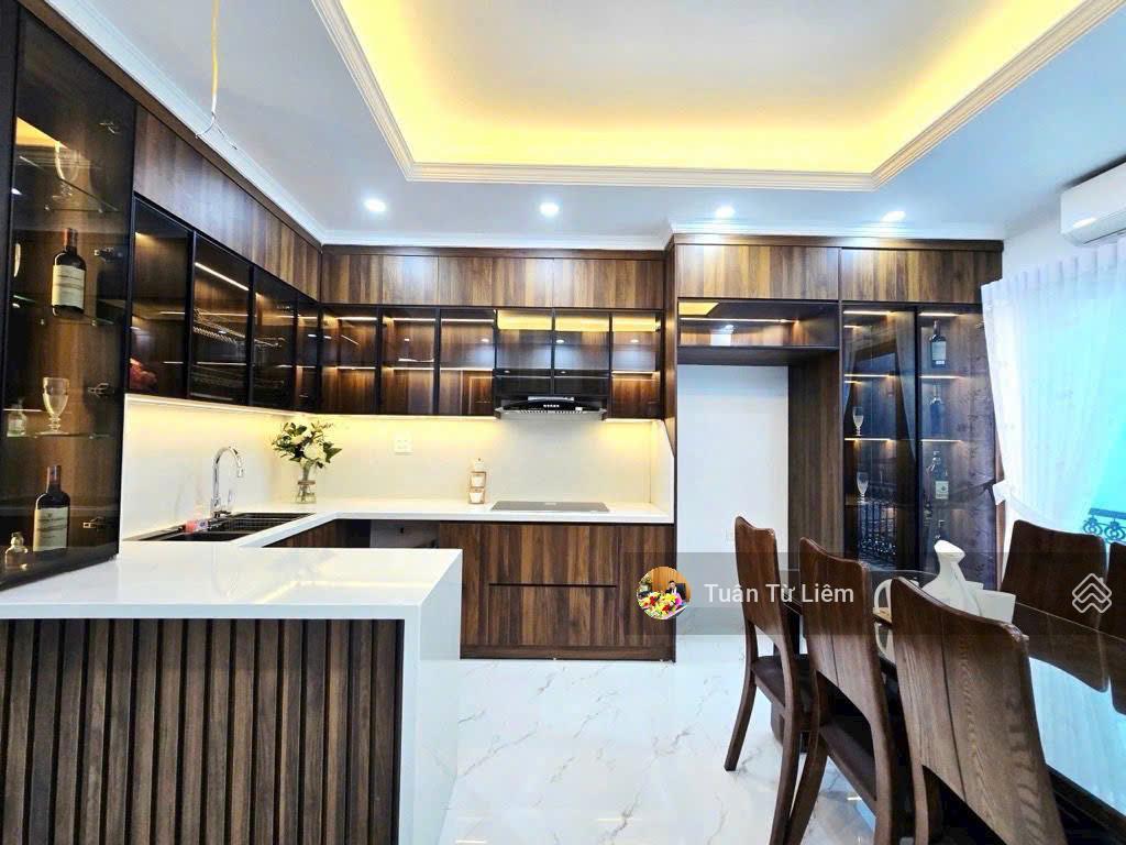 Mặt phố phương canh thang máy kinh doanh, trước nhà ô tô tải tránh nhau, sổ sẵn không quy hoạch