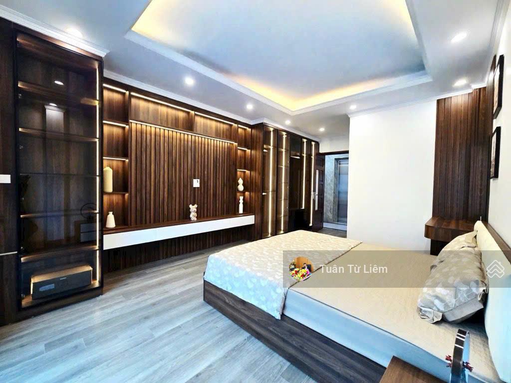 Mặt phố phương canh thang máy kinh doanh, trước nhà ô tô tải tránh nhau, sổ sẵn không quy hoạch