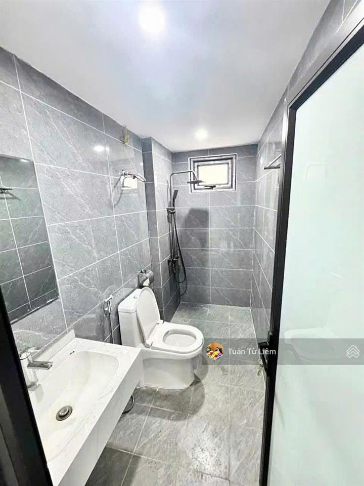 Chỉ 5 tỷ sát cấp 1,2 phương canh 30m ra ô tô dừng đỗ, 5 tầng full đồ, ngõ thông không quy hoạch