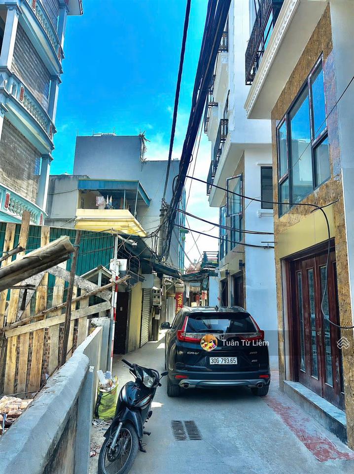 Chị hà bác sĩ cần bán nhà 6 tầng lô góc, ngõ thông ô tô qua nhà, trước nhà 3,5m rộng rãi, sổ sẵn