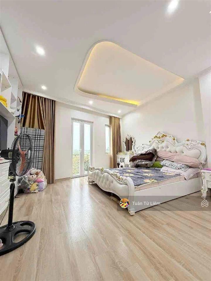 Văn tiến dũng nhà 7 tầng thang máy, thiết kế hiện đại, trước nhà ô tô tránh, có gara rộng rãi
