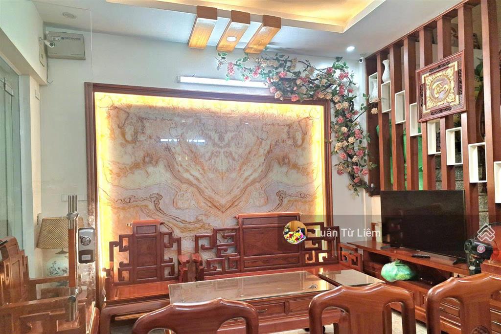 Phân lô trần bình 6 tầng dân xây mặt tiền 5m, sát bv 198, ô tô đỗ cổng pháp lý chuẩn chủ nhiệt