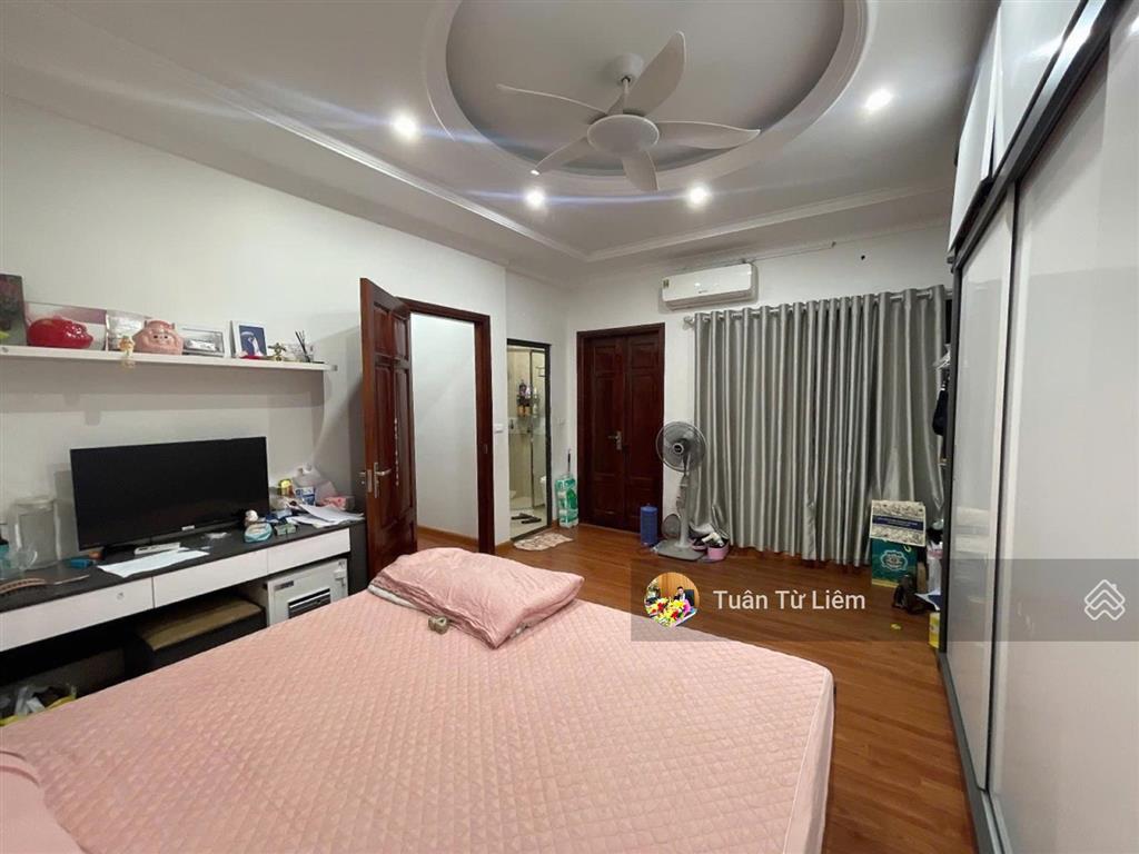 Chị thu cần bán căn phân lô mai dịch gần phạm văn đồng 10 tỷ có ra lộc nhà 5 tầng mới, ô tô đỗ cổng