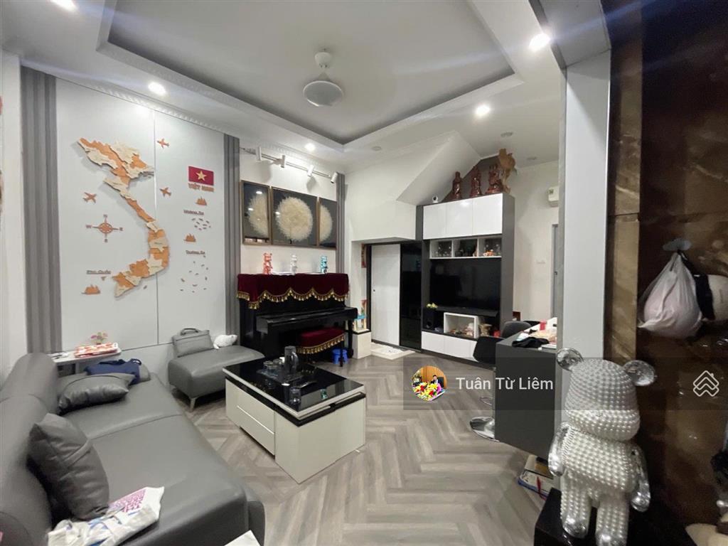 Chị thu cần bán căn phân lô mai dịch gần phạm văn đồng 10 tỷ có ra lộc nhà 5 tầng mới, ô tô đỗ cổng